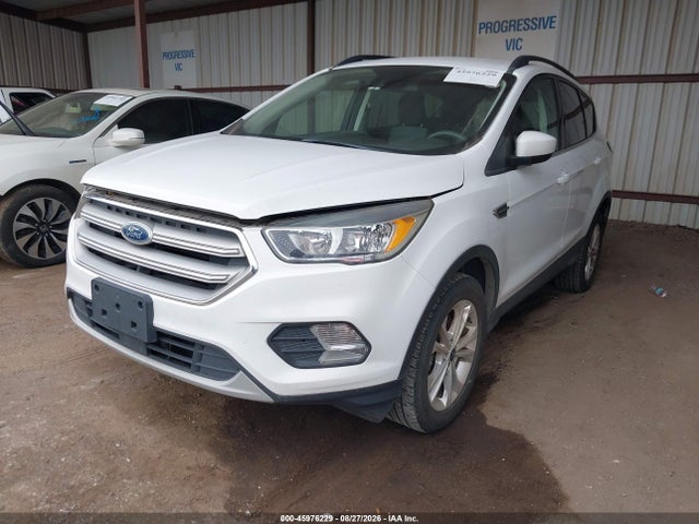 45976229 :رقم المزاد ، 1FMCU9GD0JUC77297 vin ، 2018 Ford Escape Se مزاد بيع
