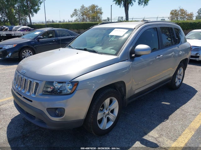 2017 Jeep Compass Latitude მანქანა იყიდება აუქციონზე, vin: 1C4NJDEBXHD167541, აუქციონის ნომერი: 45976230