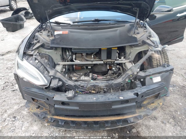 45976252 :رقم المزاد ، 5YJSA1E24JF261365 vin ، 2018 Tesla Model S 100d/75d/p100d مزاد بيع