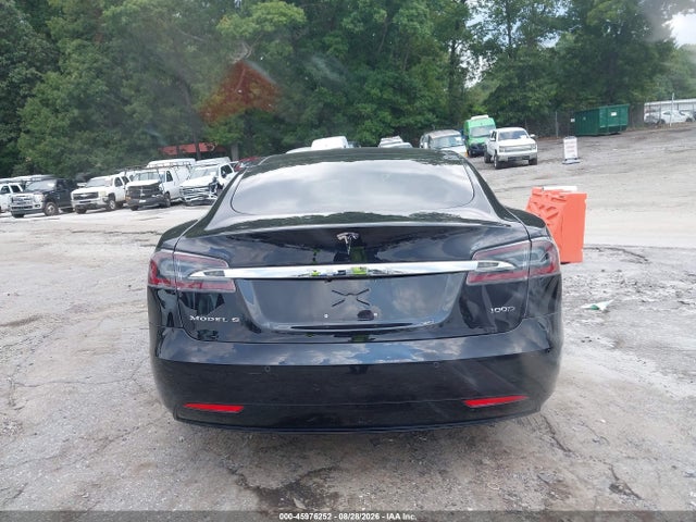 45976252 :رقم المزاد ، 5YJSA1E24JF261365 vin ، 2018 Tesla Model S 100d/75d/p100d مزاد بيع