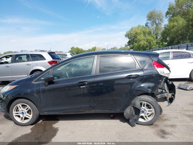 2018 Ford Fiesta Se მანქანა იყიდება აუქციონზე, vin: 3FADP4EJ5JM109905, აუქციონის ნომერი: 45976266