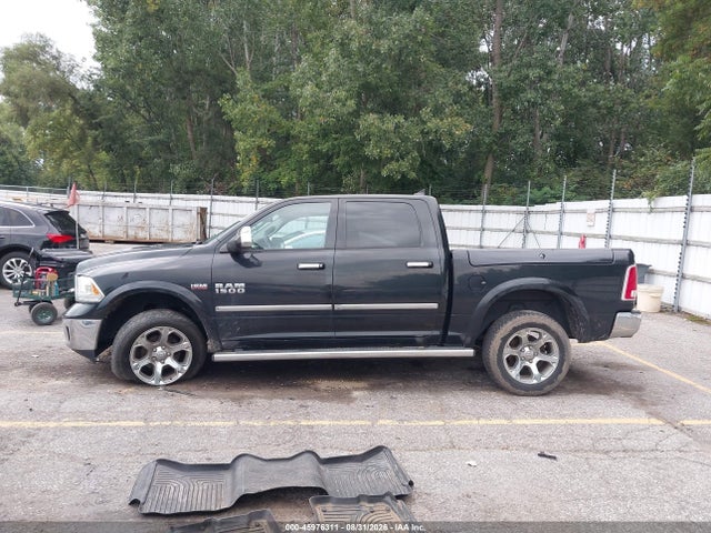 45976311 :رقم المزاد ، 1C6RR7NT9FS628099 vin ، 2015 Ram 1500 Laramie مزاد بيع