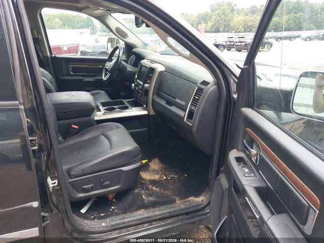 45976311 :رقم المزاد ، 1C6RR7NT9FS628099 vin ، 2015 Ram 1500 Laramie مزاد بيع