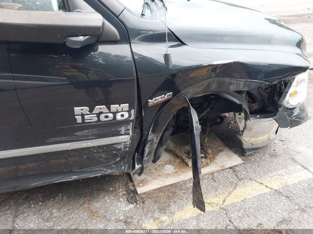 45976311 :رقم المزاد ، 1C6RR7NT9FS628099 vin ، 2015 Ram 1500 Laramie مزاد بيع