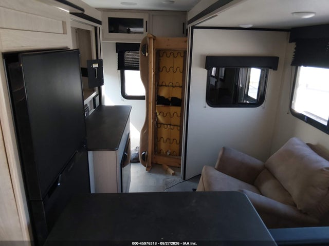 Продажа на аукционе авто 2022 Other Other, vin: 5ZT2CXUB4NS044176, номер лота: 45976318