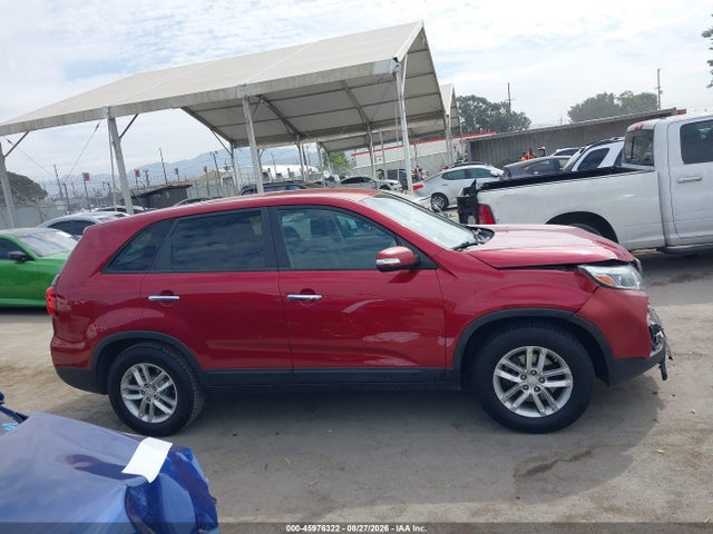 KIA SORENTO LX 2015 5XYKT3A62FG661407 Image 13