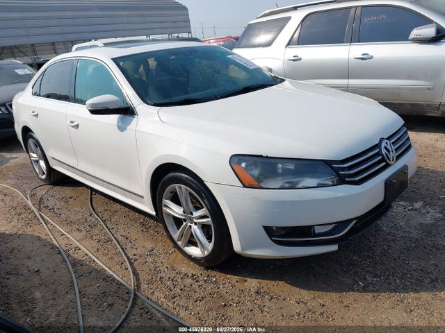 2015 1VWBS7A33FC044471 main image