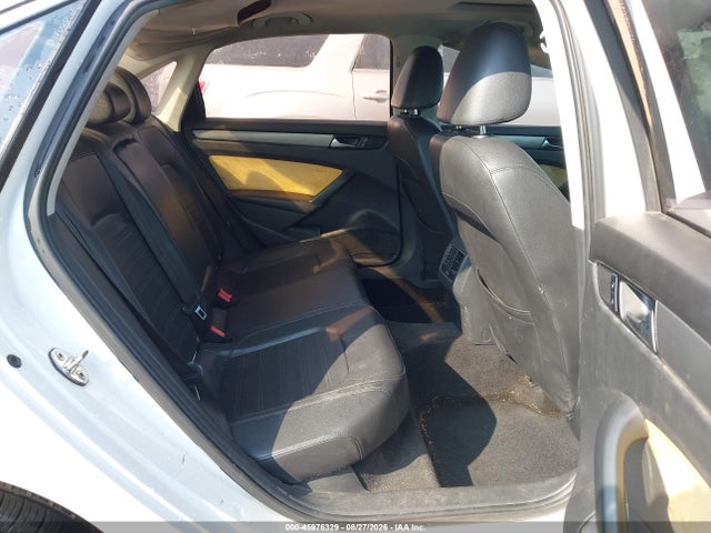 Volkswagen Passat 1.8t Se 2015 1VWBS7A33FC044471 Image 8
