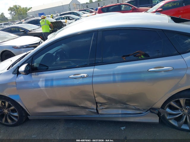 Aukcja sprzedaży 2015 Chrysler 200 S, vin: 1C3CCCBB8FN717573, numer aukcji: 45976363