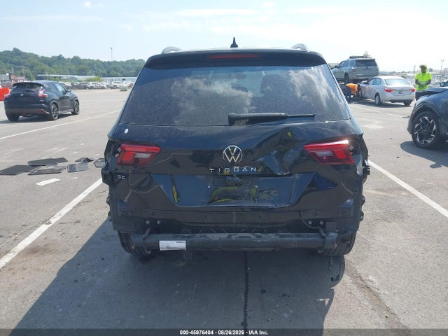 45976404 :رقم المزاد ، 3VVCB7AX5PM011113 vin ، 2023 Volkswagen Tiguan 2.0t Se R-line Black مزاد بيع