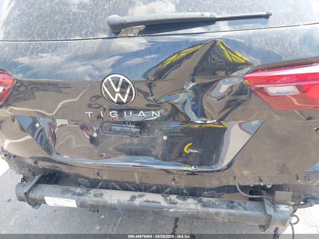 45976404 :رقم المزاد ، 3VVCB7AX5PM011113 vin ، 2023 Volkswagen Tiguan 2.0t Se R-line Black مزاد بيع