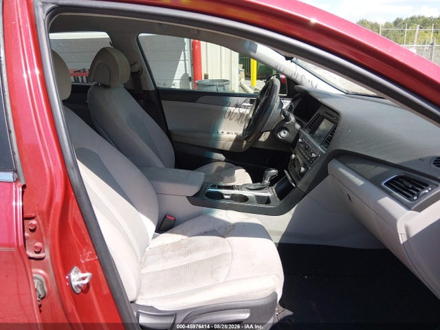 Hyundai SONATA SE 2017 5NPE24AFXHH495252 Image 5