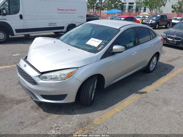 Ford FOCUS SE 2016 1FADP3F20GL271288 Image 2