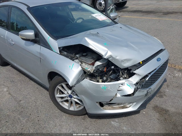 Ford FOCUS SE 2016 1FADP3F20GL271288 Image 6