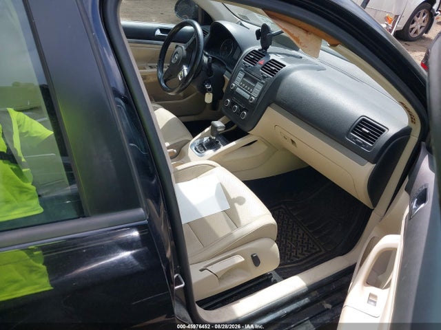 45976452 :رقم المزاد ، 3VWRZ7AJ9AM162315 vin ، 2010 Volkswagen Jetta Limited Edition مزاد بيع