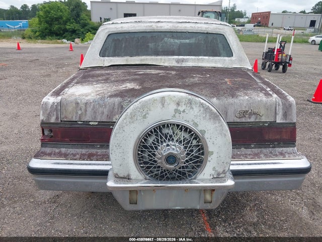 45976467 :رقم المزاد ، 1C3BF66P3JW143641 vin ، 1988 Chrysler Fifth Avenue مزاد بيع