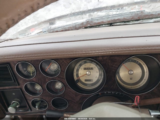 45976467 :رقم المزاد ، 1C3BF66P3JW143641 vin ، 1988 Chrysler Fifth Avenue مزاد بيع