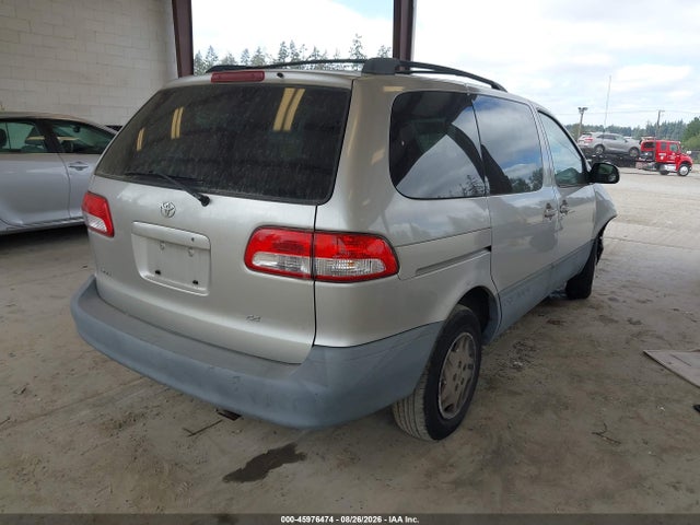 2001 Toyota Sienna Ce მანქანა იყიდება აუქციონზე, vin: 4T3ZF19C41U360006, აუქციონის ნომერი: 45976474