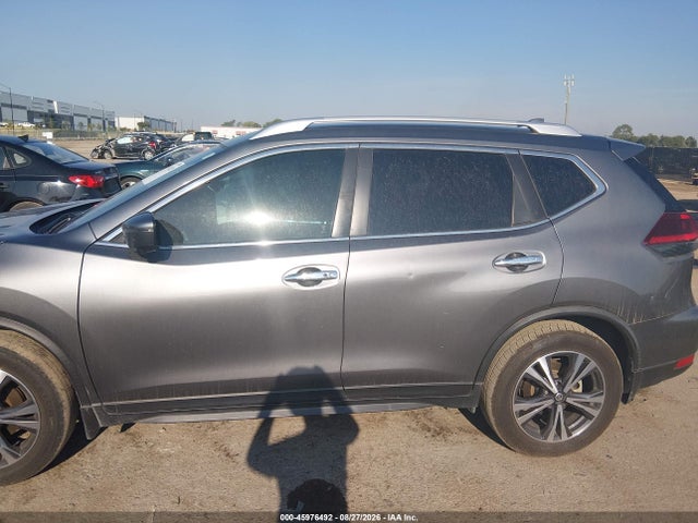 45976492 :رقم المزاد ، JN8AT2MT9LW036075 vin ، 2020 Nissan Rogue Sv Fwd مزاد بيع