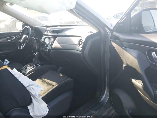 45976492 :رقم المزاد ، JN8AT2MT9LW036075 vin ، 2020 Nissan Rogue Sv Fwd مزاد بيع