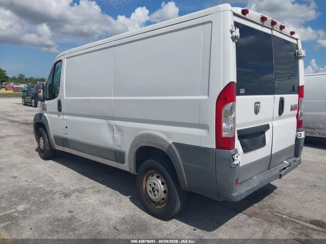 45976493 :رقم المزاد ، 3C6TRVAG7FE503561 vin ، 2015 Ram Promaster 1500 Low Roof مزاد بيع