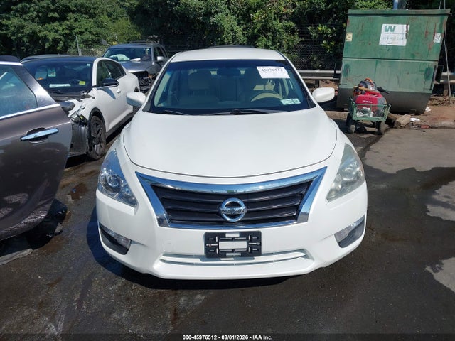 2014 Nissan Altima 2.5/2.5 S/2.5 Sl/2.5 Sv მანქანა იყიდება აუქციონზე, vin: 1N4AL3AP0EN337129, აუქციონის ნომერი: 45976512