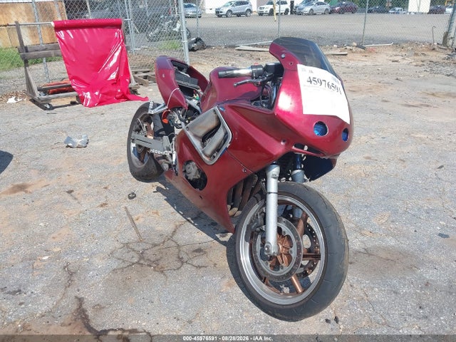45976591 :رقم المزاد ، JH2PC2507NM107029 vin ، 1992 Honda Cbr600 F2 مزاد بيع