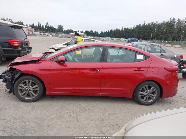 5NPD84LF8HH016172 Hyundai ELANTRA SE