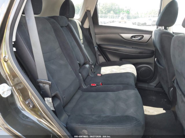 2015 Nissan Rogue Sv მანქანა იყიდება აუქციონზე, vin: 5N1AT2MV3FC877811, აუქციონის ნომერი: 45976653