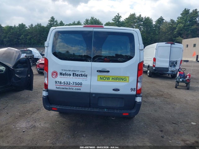 Ford Transit-250 2022 1FTBR1Y81NKA30909 Image 17