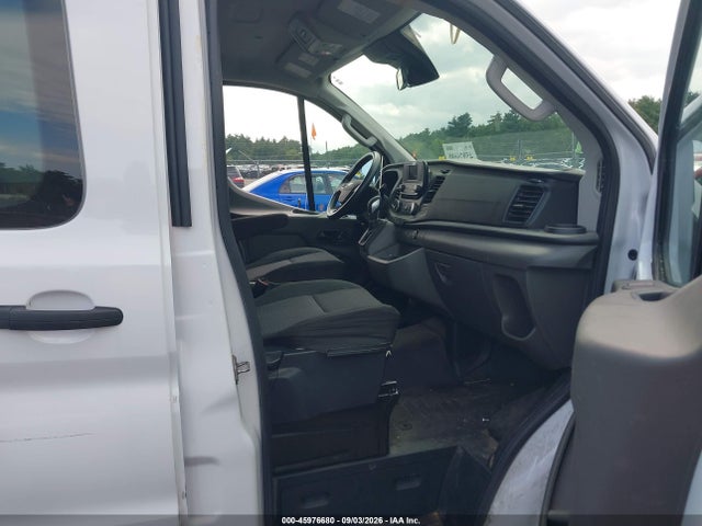 Ford Transit-250 2022 1FTBR1Y81NKA30909 Image 5