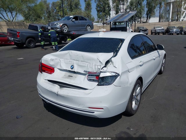 BMW 328I 2016 WBA8E9G55GNU30420 Image 6