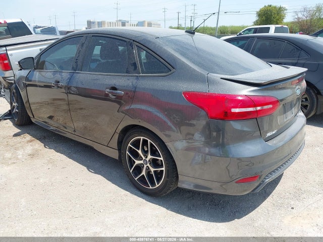 Ford FOCUS SE 2015 1FADP3F21FL313482 Image 3