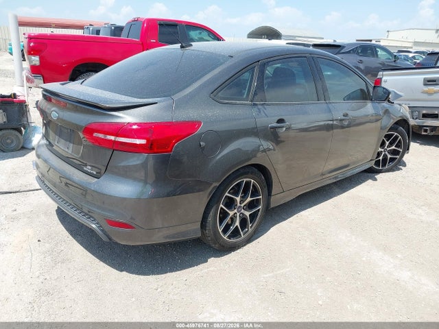 Ford FOCUS SE 2015 1FADP3F21FL313482 Image 4