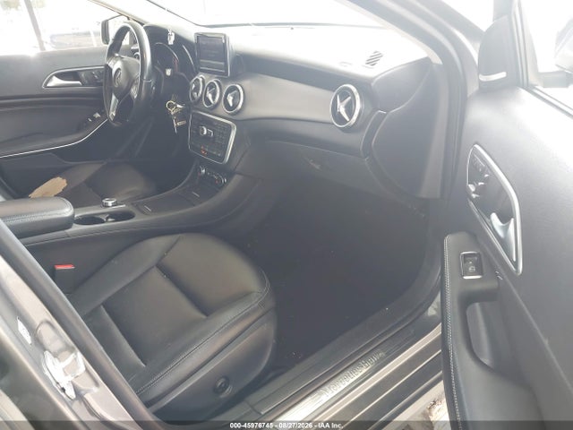 45976745 :رقم المزاد ، WDCTG4GB9FJ108525 vin ، 2015 Mercedes-benz Gla 250 4matic مزاد بيع