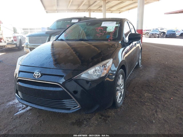 3MYDLBYV1JY333160 Toyota YARIS IA