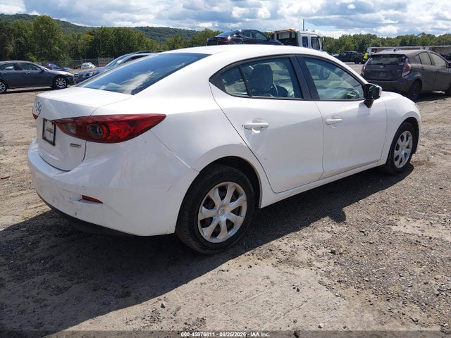 45976811 :رقم المزاد ، 3MZBM1U75FM199205 vin ، 2015 Mazda Mazda3 I Sport مزاد بيع