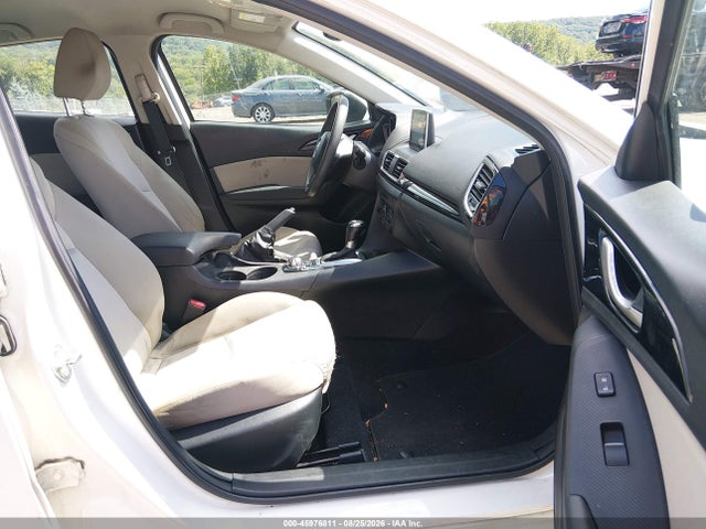 45976811 :رقم المزاد ، 3MZBM1U75FM199205 vin ، 2015 Mazda Mazda3 I Sport مزاد بيع