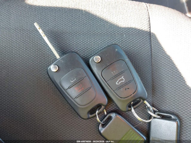 Продаж на аукціоні авто 2011 Kia Soul +, vin: KNDJT2A28B7225932, номер лоту: 45976850