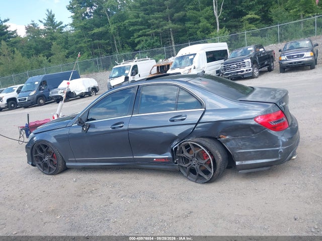 45976854 :رقم المزاد ، WDDGF8AB2DR248737 vin ، 2013 Mercedes-benz C 300 Sport 4matic مزاد بيع