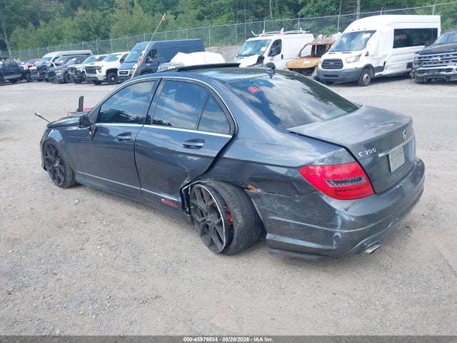 45976854 :رقم المزاد ، WDDGF8AB2DR248737 vin ، 2013 Mercedes-benz C 300 Sport 4matic مزاد بيع