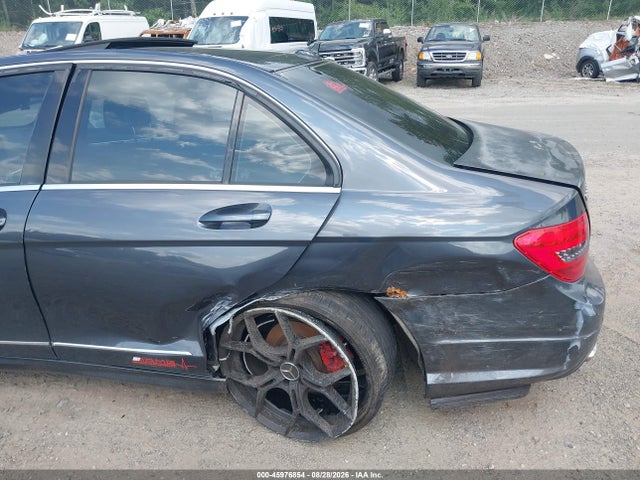 45976854 :رقم المزاد ، WDDGF8AB2DR248737 vin ، 2013 Mercedes-benz C 300 Sport 4matic مزاد بيع