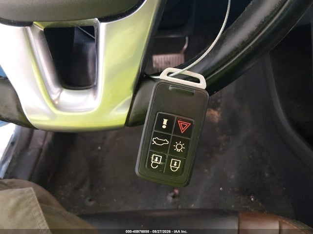 Продажа на аукционе авто 2014 Volvo Xc60 T6 Platinum, vin: YV4902DZ4E2536597, номер лота: 45976858