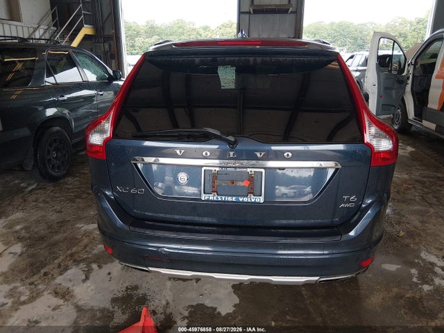 Продажа на аукционе авто 2014 Volvo Xc60 T6 Platinum, vin: YV4902DZ4E2536597, номер лота: 45976858