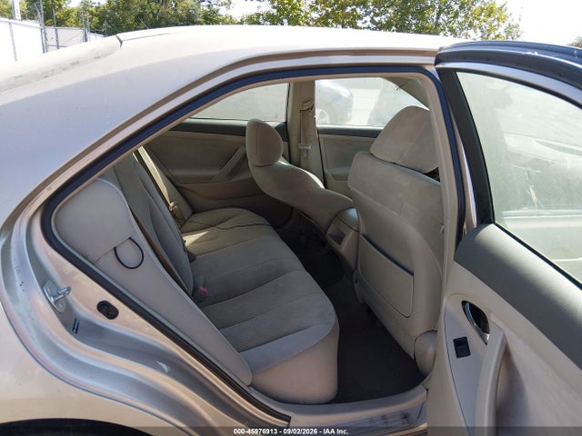 45976913 :رقم المزاد ، 4T1BE46K47U554408 vin ، 2007 Toyota Camry Le مزاد بيع