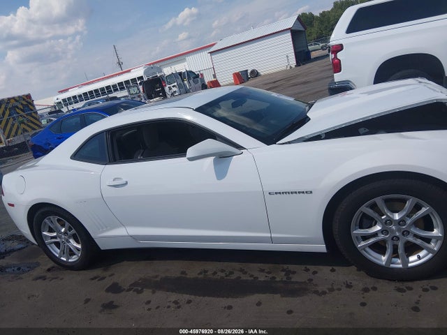 Продажа на аукционе авто 2015 Chevrolet Camaro 1lt, vin: 2G1FD1E3XF9119012, номер лота: 45976920