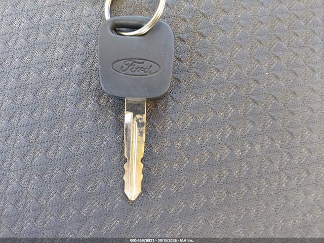 Продажа на аукционе авто 2005 Ford Focus Zx3, vin: 3FAHP31N35R132239, номер лота: 45976931