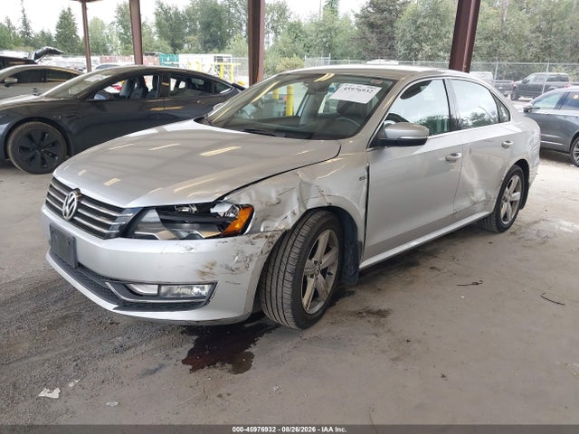 1VWAT7A37FC119746 Volkswagen Passat 1.8t Limited Edition
