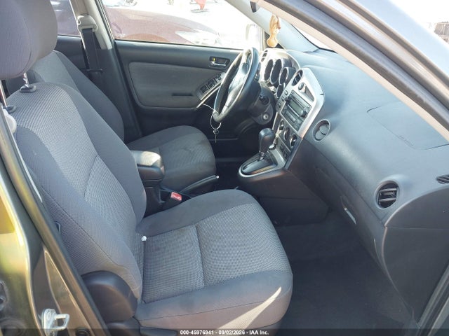 45976941 :رقم المزاد ، 2T1KR32E67C641257 vin ، 2007 Toyota Matrix Xr مزاد بيع
