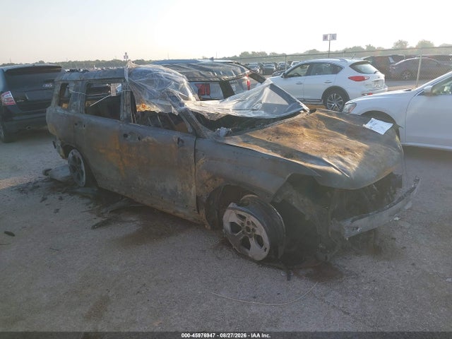 Auction sale of the 2024 Hyundai Santa Fe Sel, vin: 5NMP24GL7RH059821, lot number: 45976947